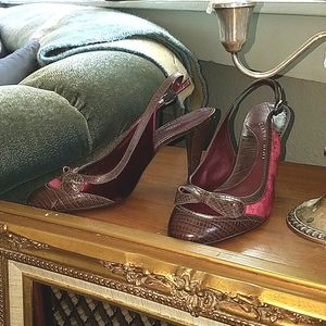 🌹🥂💣💥Vintage 90s reptile velvet slingbacks